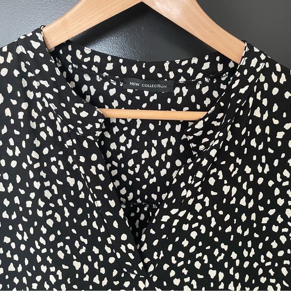 New Collection - Women’s v-neck dress/tunic black and cream - Picture 2 of 6